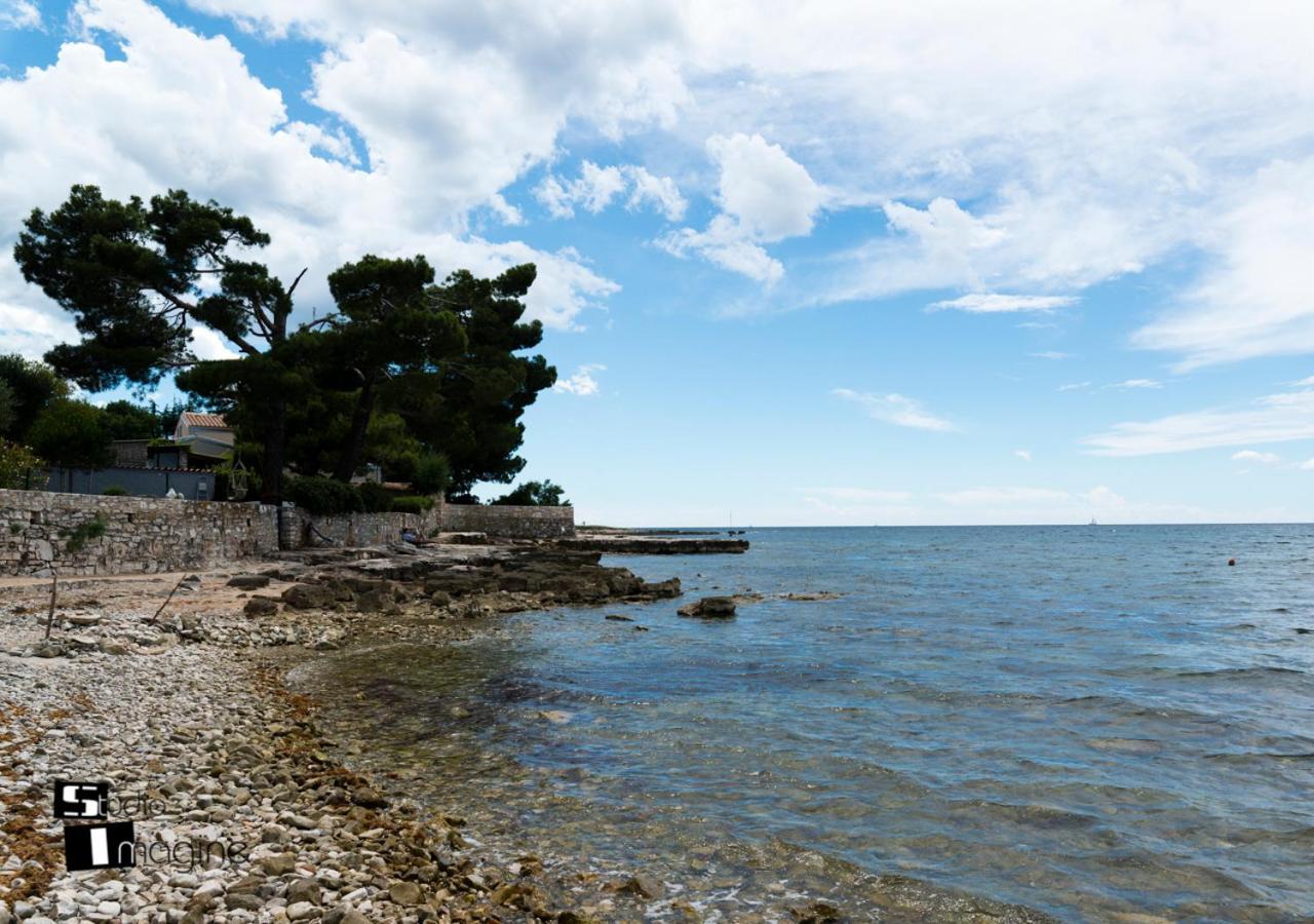 Charming Stone Cottage By The Sea Umag Exterior photo